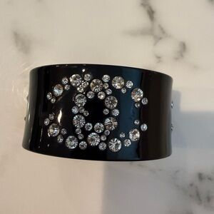 Elegant Black and Silver Crystal Bracelet